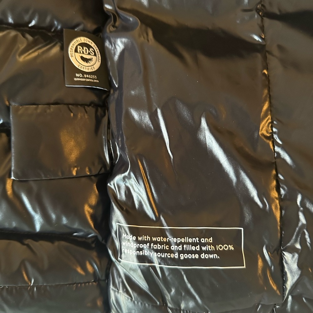 Aritzia Babaton Black Puffer Goose Down Shiny Jacket XS - Picture 6 of 10